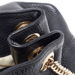 مملوكة مسبقًا Gucci Black Leather Medium Chain Soho Shoulder Bag