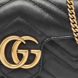 مملوكة مسبقًا Gucci Black Matelassé Leather Super Mini GG Marmont Shoulder Bag