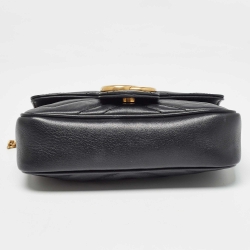 مملوكة مسبقًا Gucci Black Matelassé Leather Super Mini GG Marmont Shoulder Bag