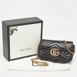 مملوكة مسبقًا Gucci Black Matelassé Leather Super Mini GG Marmont Shoulder Bag