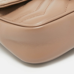 Pre Owned Gucci Beige Matelassé Leather Super Mini GG Marmont Shoulder Bag