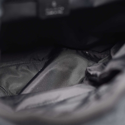 Pre Owned حقيبة ظهر غوتشي بار أمور مطرزة بإبزيم مزدوج كانفاس أحمر تيكنو