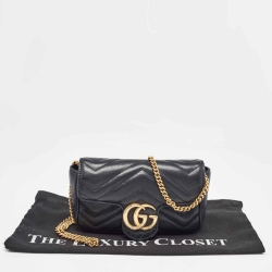 مملوكة مسبقًا Gucci Black Matelassé Leather Super Mini GG Marmont Shoulder Bag
