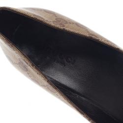 مملوكة مسبقًا حذاء غوتشي هارت كريست غوتشيسيما بني كريستال مقاس 38