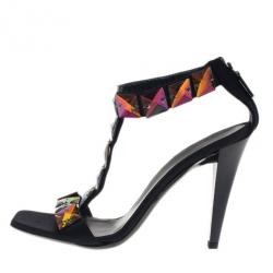 Pre Owned صندل غوتشي ستان أسود مرصع سير حرف T مقاس 38