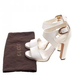 Pre Owned Gucci White Leather Lifford Bamboo Buckle Block Heel Sandals Size 38
