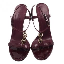 مملوكة مسبقًا Gucci Purple Patent Chain Link T Strap Sandals Size 36