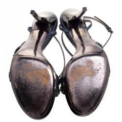 Pre Owned صندل غوتشي سيور كاحل تفاصيل سلسلة جلد أزرق مقاس 41