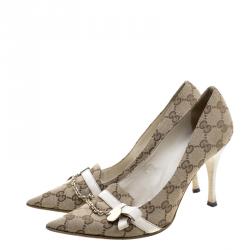 Pre Owned حذاء كعب عالي غوتشي مقدمة مدببة مزخرف سلسلة كانفاس GG بيج مقاس 37