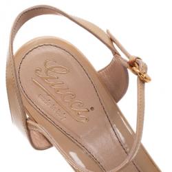 مملوكة مسبقًا Gucci Nude Patent Leather Ankle Strap Platform Sandals Size 39.5