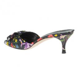 Pre Owned Gucci Black Satin Plise Floral Slides Size 37