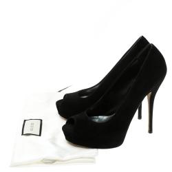 مملوكة مسبقًا Gucci Black Suede Sofia Peep Toe Platform Pumps Size 38