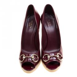 Pre Owned Gucci Cherry Red Patent Leather Horsebit Peep Toe Wedge Pumps Size 38.5