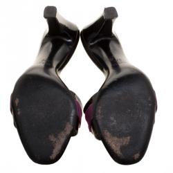 مملوكة مسبقًا Gucci Black Patent Leather Horsebit Bamboo Slide Sandals Size 37