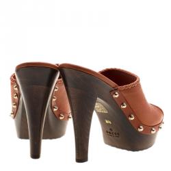 Pre Owned Gucci Brown Leather Craft Platform Peep Toe Mules Size 36.5