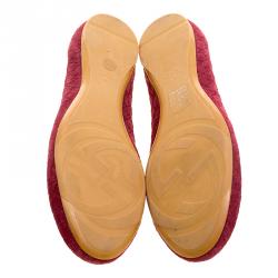 مملوكة مسبقًا Gucci Bordeaux Microguccissima Embossed Suede Bamboo Tassel Ballet Flats Size 38.5