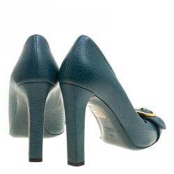 Pre Owned Gucci Green Leather Buckle Detail Round Toe Pumps Size 37