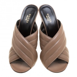 Pre Owned Gucci Beige Leather Block Heel Crossover Mules Size 39