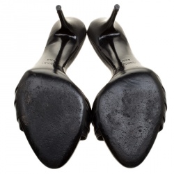 مملوكة مسبقًا حذاء سلايدز غوتشي هيستريا جلد أسود مقاس 38.5