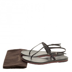 Pre Owned Gucci Black Leather Thong Flat Sandals Size 38