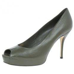 مملوكة مسبقًا Gucci Green Leather 'Sofia' Peep Toe Platform Pumps Size 38.5