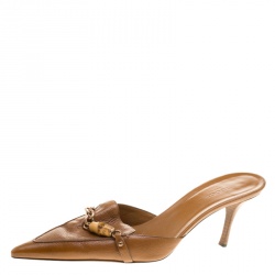 مملوكة مسبقًا صندل سلايد غوتشي جلد بني بامبو مزين مقدمة مدببة مقاس 38.5