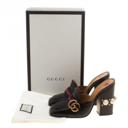 مملوكة مسبقًا حذاء غوتشي مرصع لؤلؤ تفاصيل ويب GG جلد ثعبان أسود مقاس 37.5