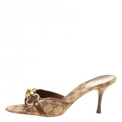 Pre Owned Gucci Beige/Brown GG Canvas and Leather Bamboo Sandals Size 39