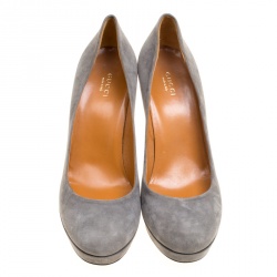 Pre Owned Gucci Grey Suede Charlotte Platform Pumps Size 40