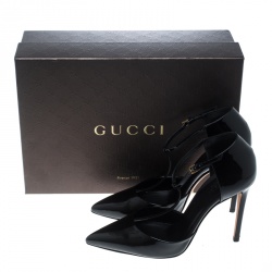 Pre Owned Gucci Black Patent Leather T-Strap Sandals Size 38