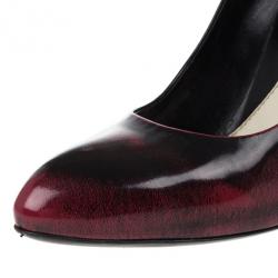 مملوكة مسبقًا Gucci Red and Black Leather Sofia Pumps Size 37.5