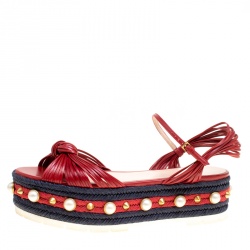 Pre Owned Gucci Red Leather Barbette Knot Faux Pearl and Spikes Trim Ankle Strap Espadrille Platform Sandals Size 39