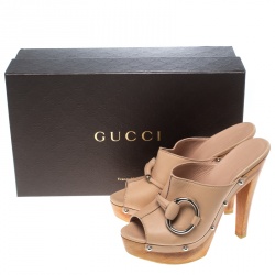 Pre Owned صندل سلايد غوتشي أيكون بيت جلد رصاصي نعل سميك مقاس 36.5