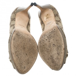 مملوكة مسبقًا Gucci Beige GG Canvas and Leather New Hollywood Horsebit Peep Toe Pumps Size 37