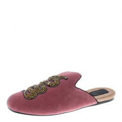 مملوكة مسبقًا Gucci Pink Velvet Crystal Embellished Lawrence Slippers Size 41