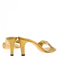 مملوكة مسبقًا Gucci Gold Glitter Patent Leather Britt Open Toe Slides Size 38.5