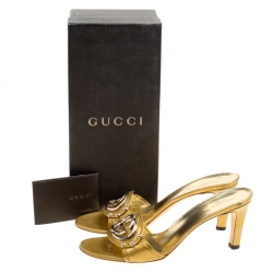 مملوكة مسبقًا Gucci Gold Glitter Patent Leather Britt Open Toe Slides Size 38.5