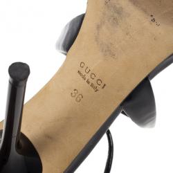 مملوكة مسبقًا Gucci Black Strappy Sandals Size 36