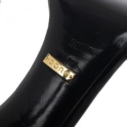 مملوكة مسبقًا Gucci Black Buckled Patent Leather Sandals Size 36