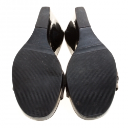 Pre Owned صندل غوتشي نعل روكي جلد وكانفاس GG أحمر/ بيج مقاس 37.5