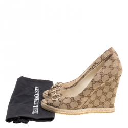 Pre Owned حذاء كعب عالي غوتشي نعل روكي مقدمة مفتوحة هورسبيت شارلوت كانفاس GG بيج مقاس 40