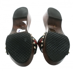 مملوكة مسبقًا صندل كلوغ غوتشي سلايد خشب ايكون بيت ويب شهير كانفاس GG أسود مقاس 40