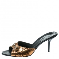 مملوكة مسبقًا صندل غوتشي هورسبيت جلد غوتشيسيما ذهبي ميتالك مقاس 38.5