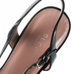 مملوكة مسبقًا صندل غوتشي بكعب عريض وحزام كاحل هورسبيت جلد أسود مقاس 39