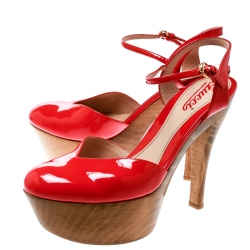 Pre Owned Gucci Red Patent Leather Platform Ankle Strap Sandals Size 38