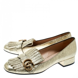 مملوكة مسبقًا Gucci Metallic Gold Foil Leather GG Marmont Fringe Detail Block Heel Pumps Size 38.5