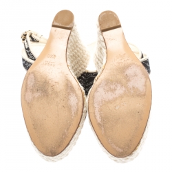 مملوكة مسبقًا صندل غوتشي نعل سميك كعب روكي سير كاحل شعار نوتيكال حواف جلد أبيض وكانفاس أزرق مقاس 38.5