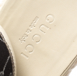 مملوكة �مسبقًا صندل غوتشي نعل سميك كعب روكي سير كاحل شعار نوتيكال حواف جلد أبيض وكانفاس أزرق مقاس 38.5