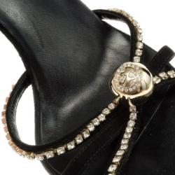 مملوكة مسبقًا Gucci Black Suede Crystal Ankle Strap Sandals Size 36