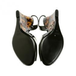 مملوكة مسبقًا Gucci Black Patent Tortoise Slingback Wedges Size 40